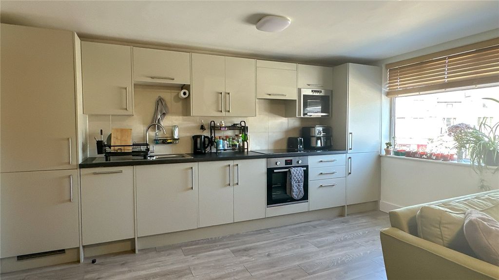 Property photo 1 of 7 Picture No. 02