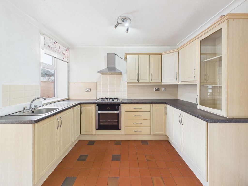 Property photo 3 of 21