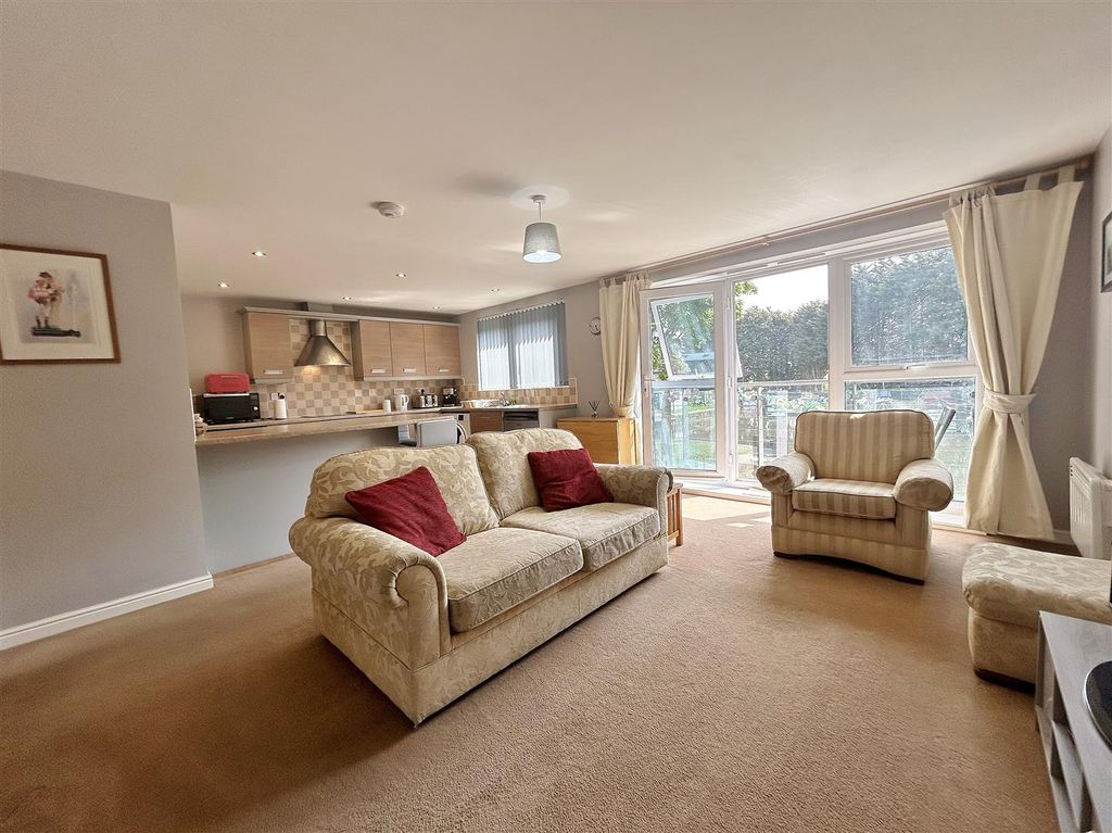 Property photo 2 of 13 Open Plan Living Kitchen
