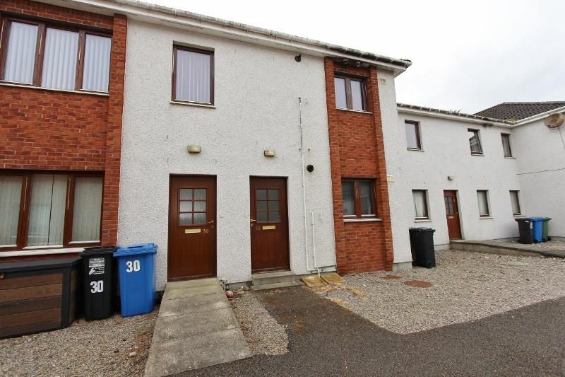 Property photo 1 of 8 Externally (2).Jpg