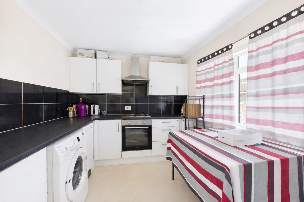 Property photo 2 of 4