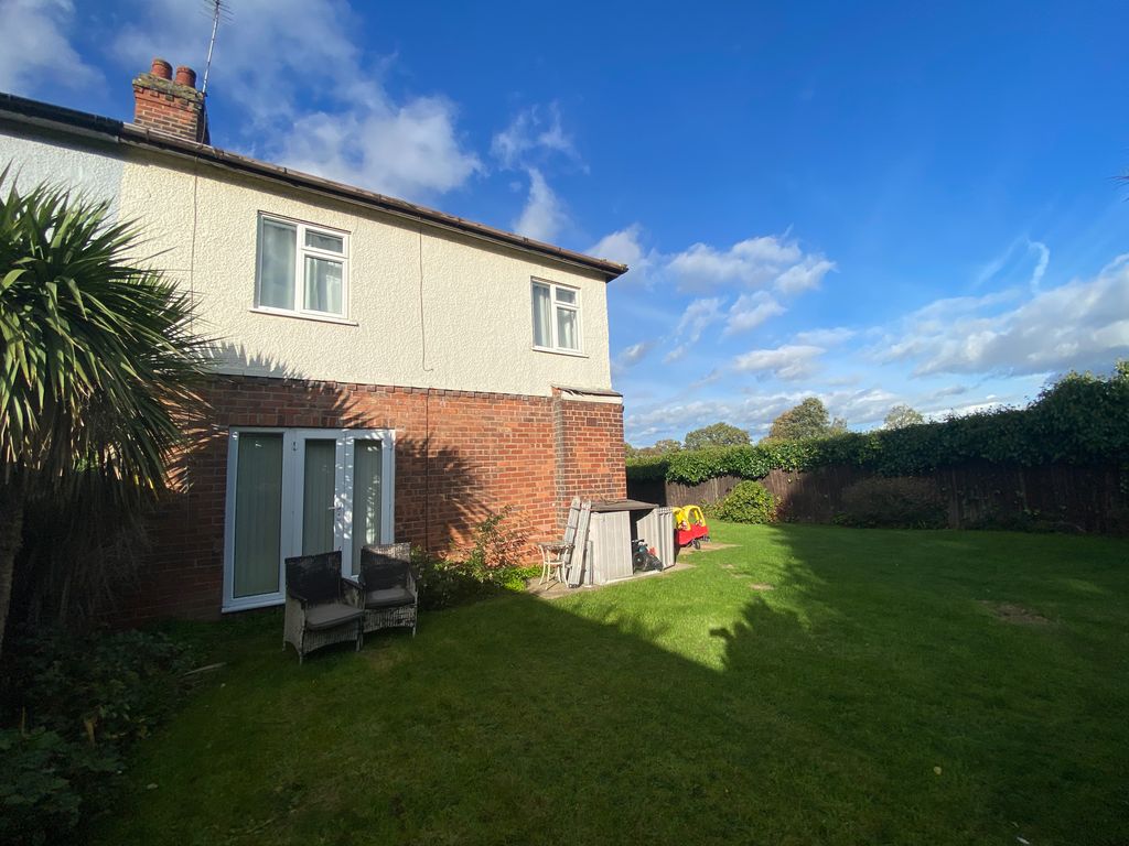 Property photo 3 of 5