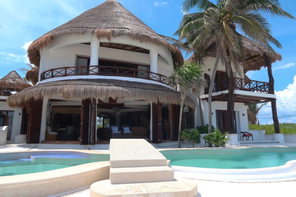 Property photo 2 of 46