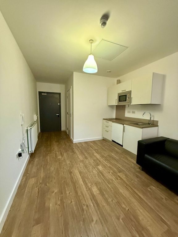 Property photo 3 of 7