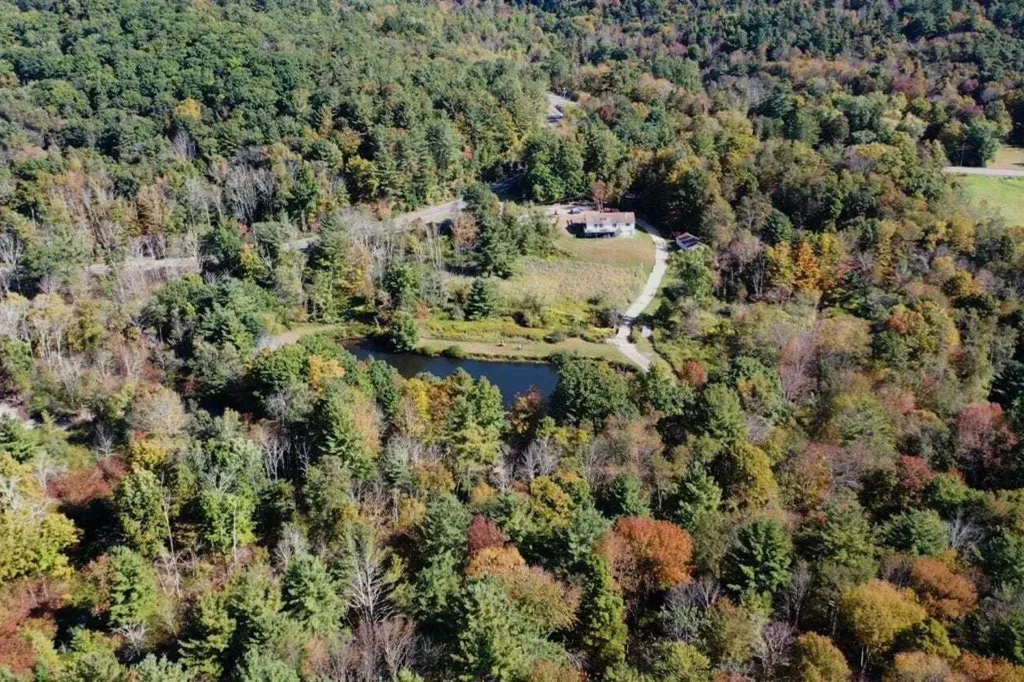 Property photo 3 of 16 <Alttext/>