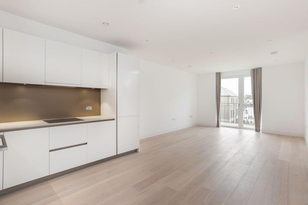 Property photo 1 of 9