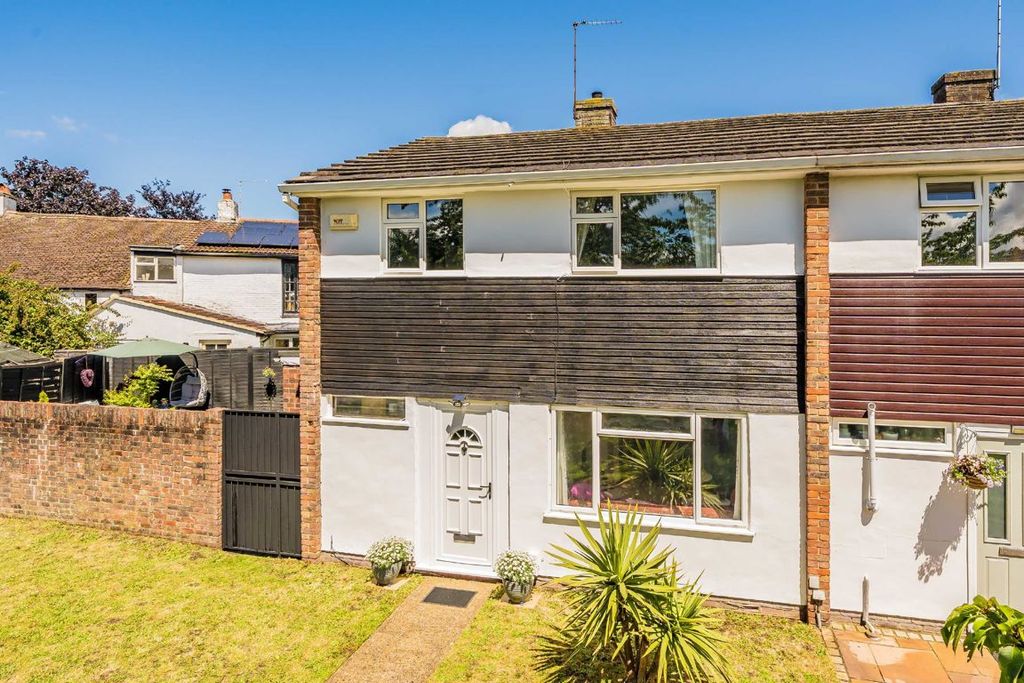 Property photo 1 of 7