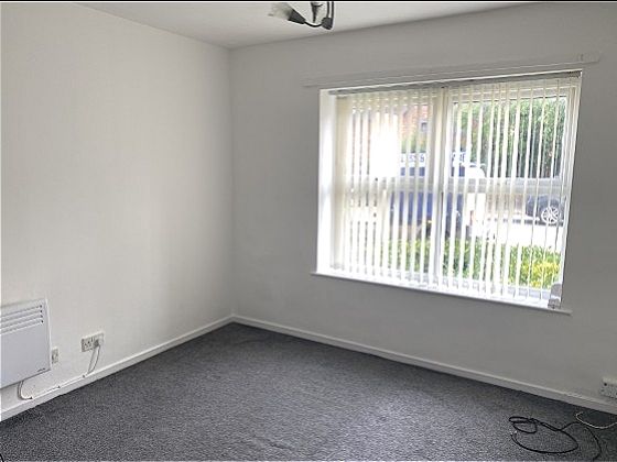 Property photo 2 of 7 Img_1014