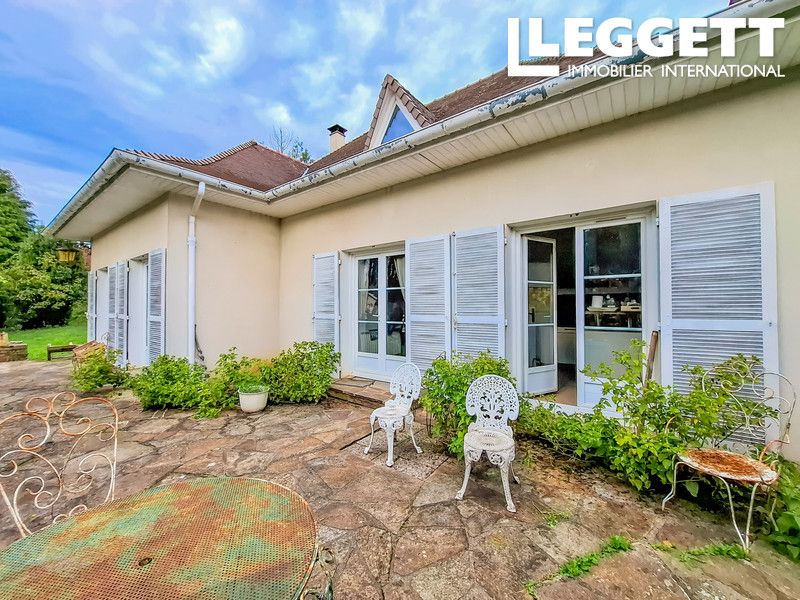 Property photo 2 of 10