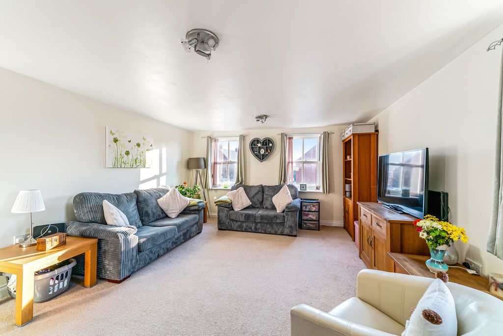 Property photo 3 of 13 Photo 11