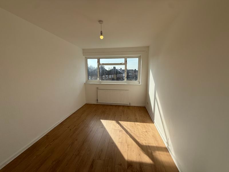 Property photo 3 of 12 Photo 12