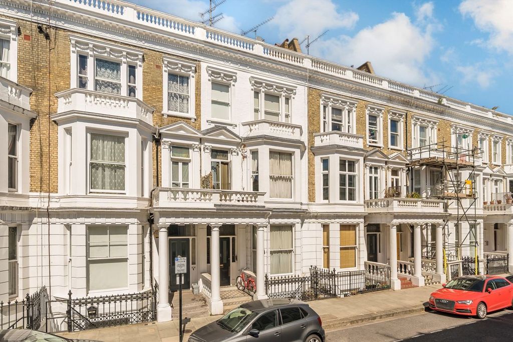 Property photo 3 of 10