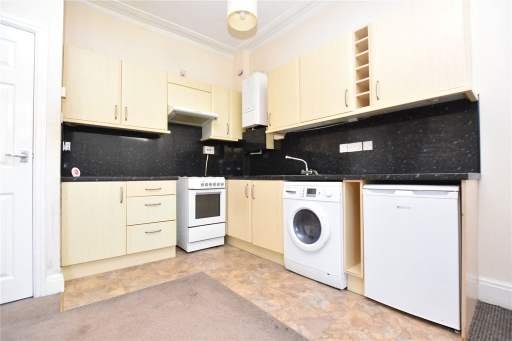 Property photo 2 of 11 Picture No. 05