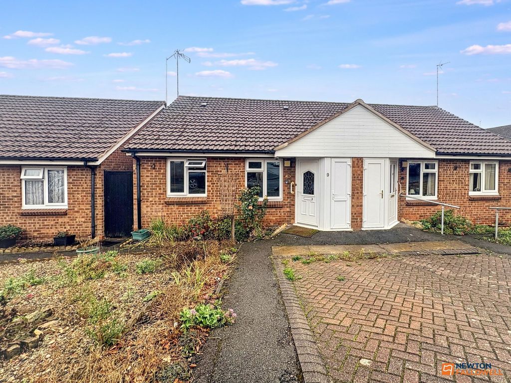 Property photo 1 of 16