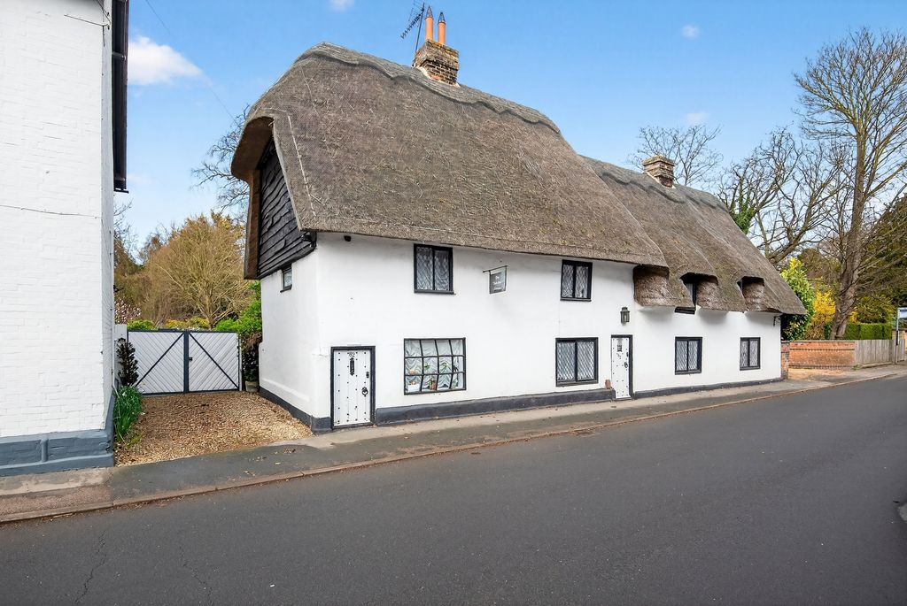 Property photo 3 of 27