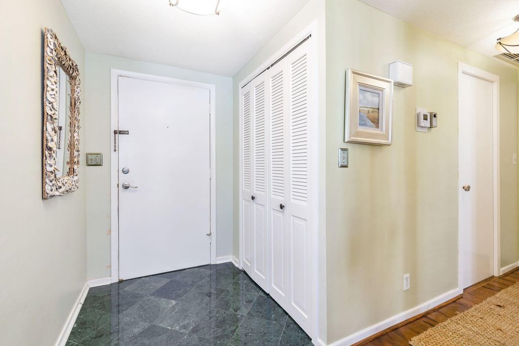 Property photo 3 of 20 <Alttext/>