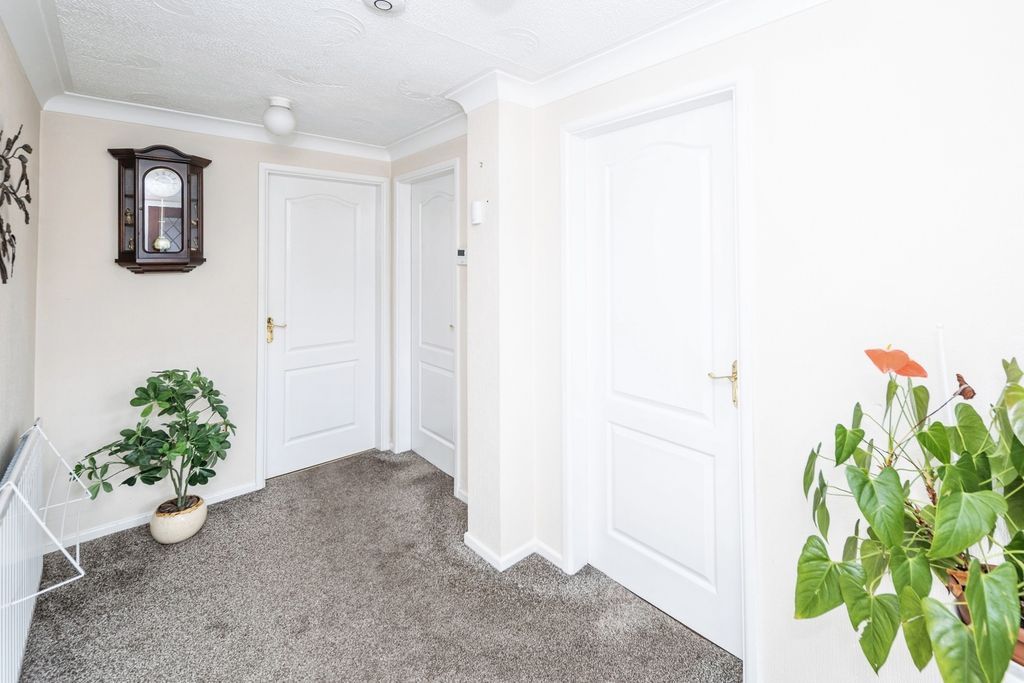 Property photo 2 of 20 Pbox-Img.Jpg