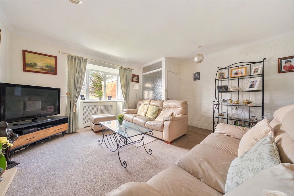 Property photo 2 of 18 Picture 2