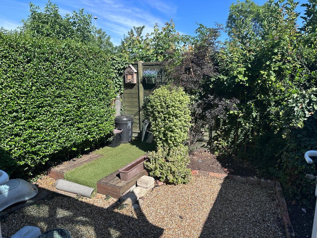Property photo 3 of 26