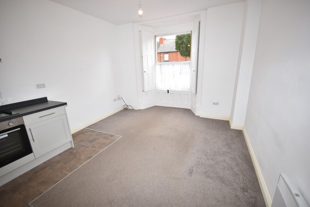 Property photo 3 of 6