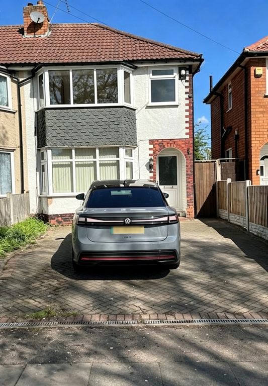 Property photo 1 of 8 Front