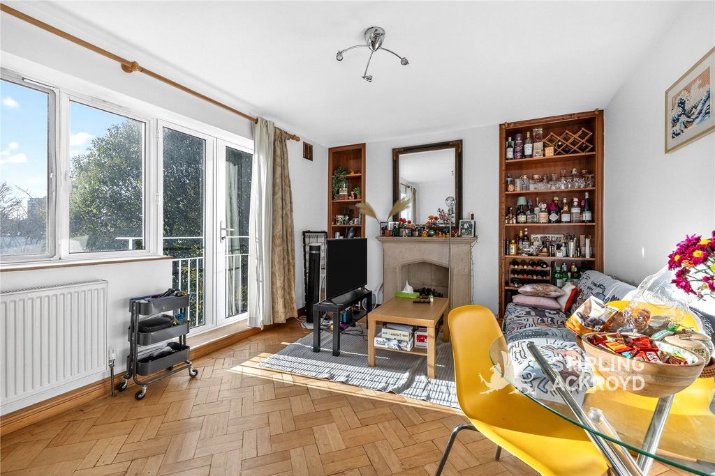 Property photo 3 of 16 Reception Room