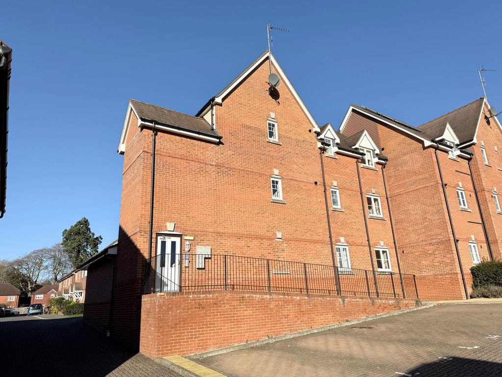 Property photo 2 of 7