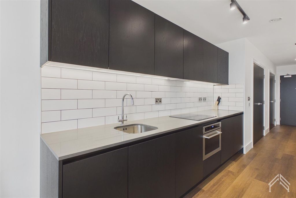 Property photo 3 of 13 3.Jpg