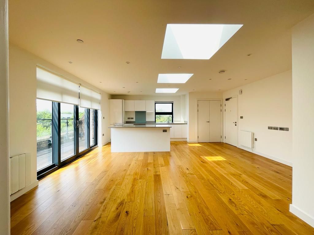 Property photo 2 of 15 Living Room Pic 1.Jpg