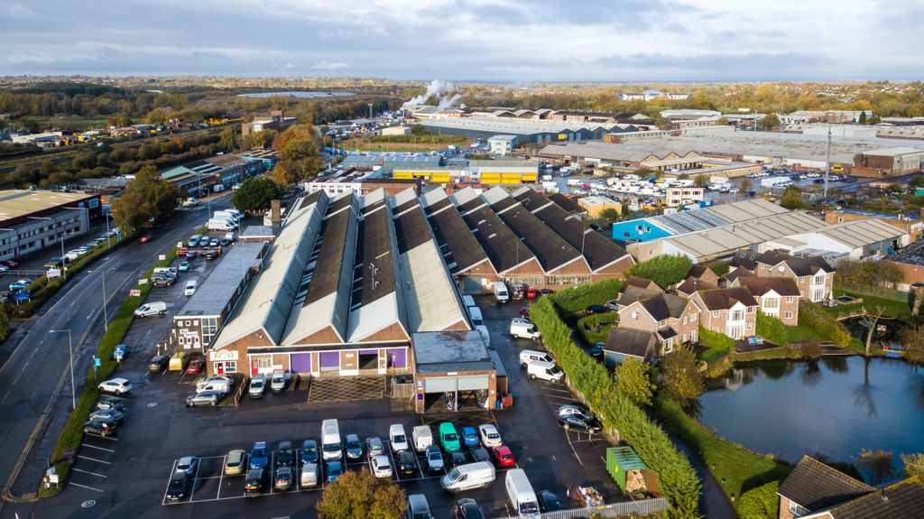 Property photo 2 of 12 Photo 3