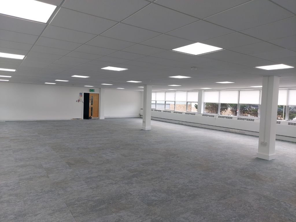 Property photo 3 of 6 Office A
