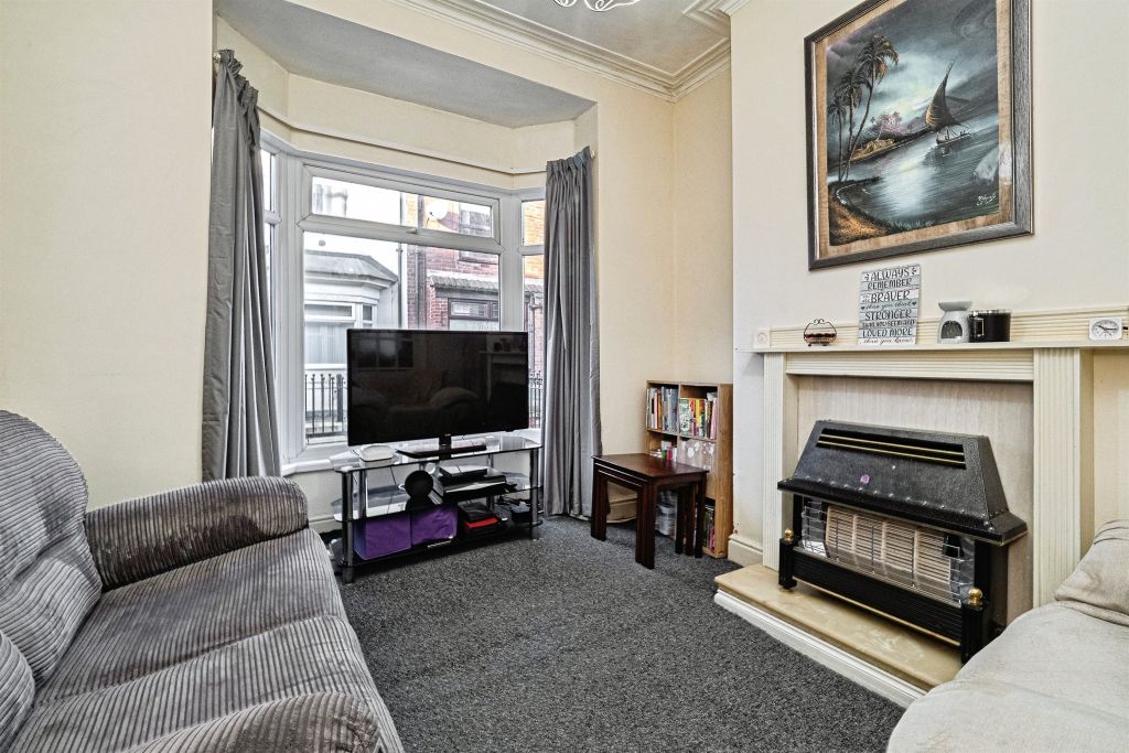 Property photo 2 of 13