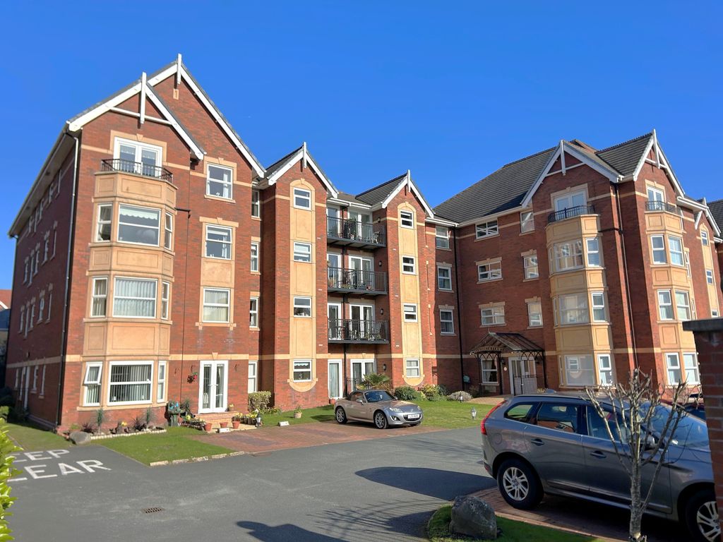 Property photo 1 of 10