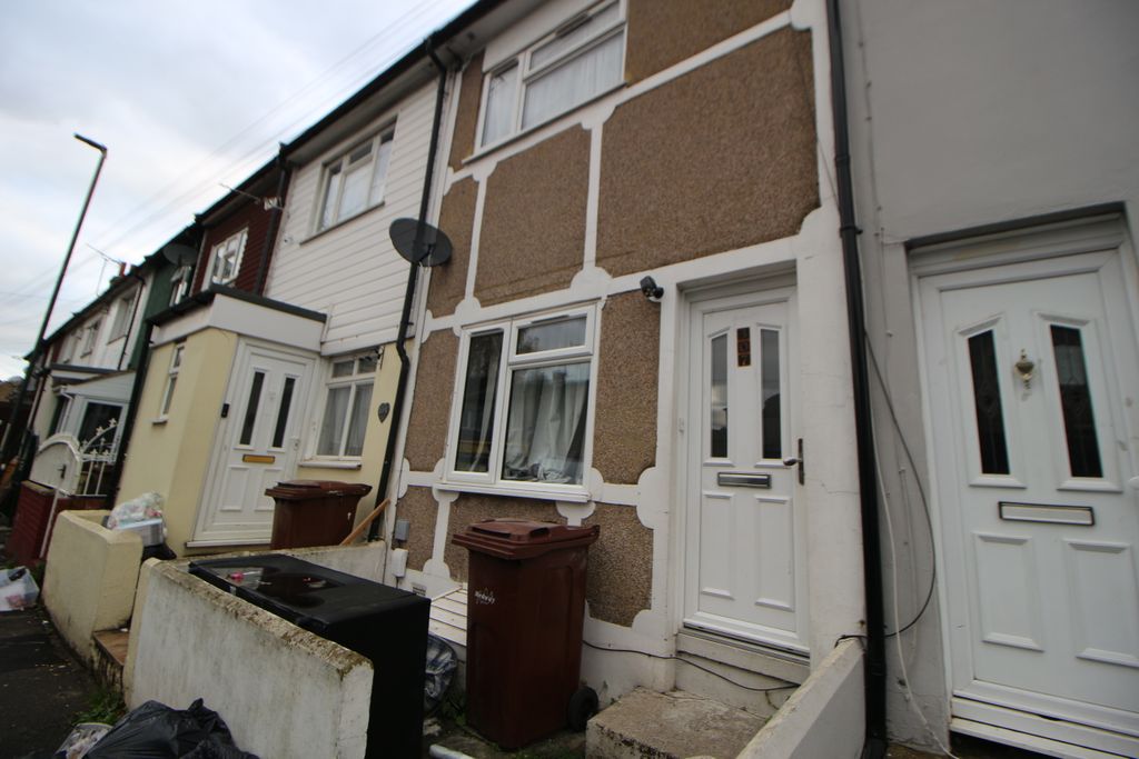 Property photo 1 of 1