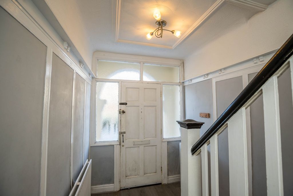 Property photo 2 of 15 Img_0168