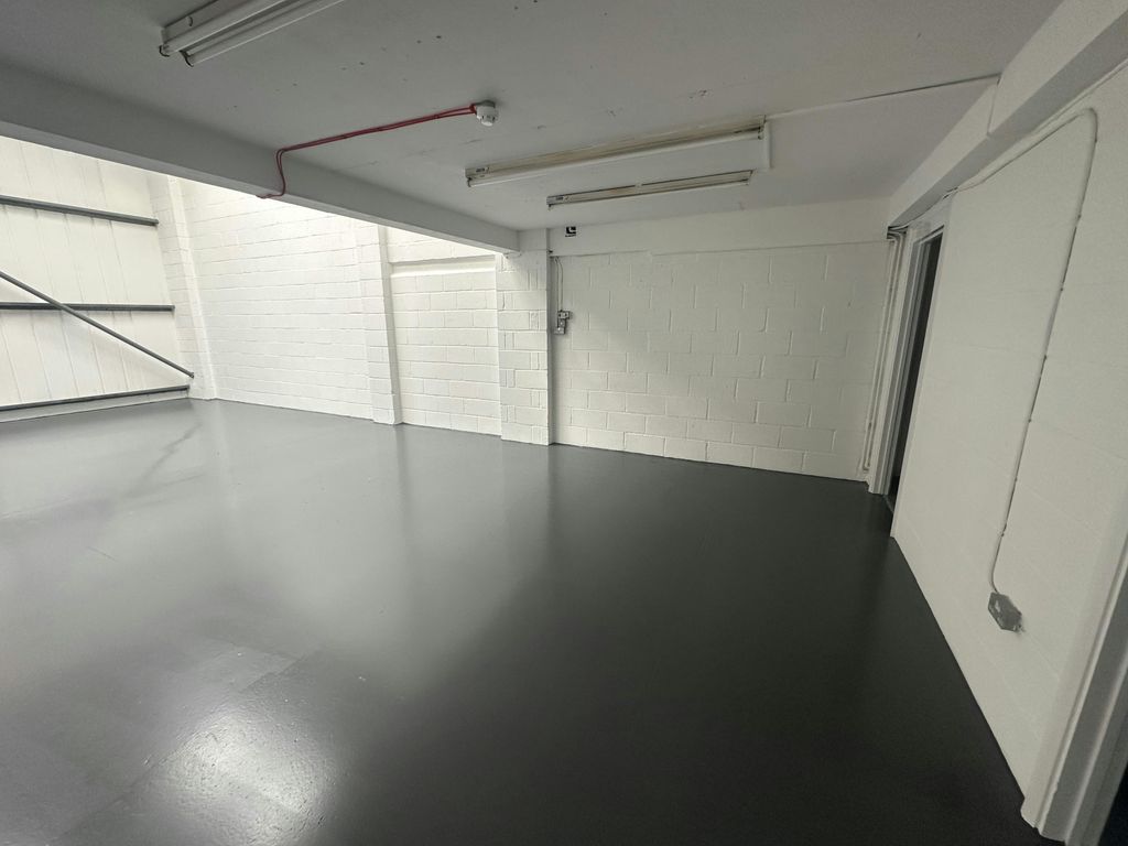 Property photo 2 of 4 Img_2858.Jpeg