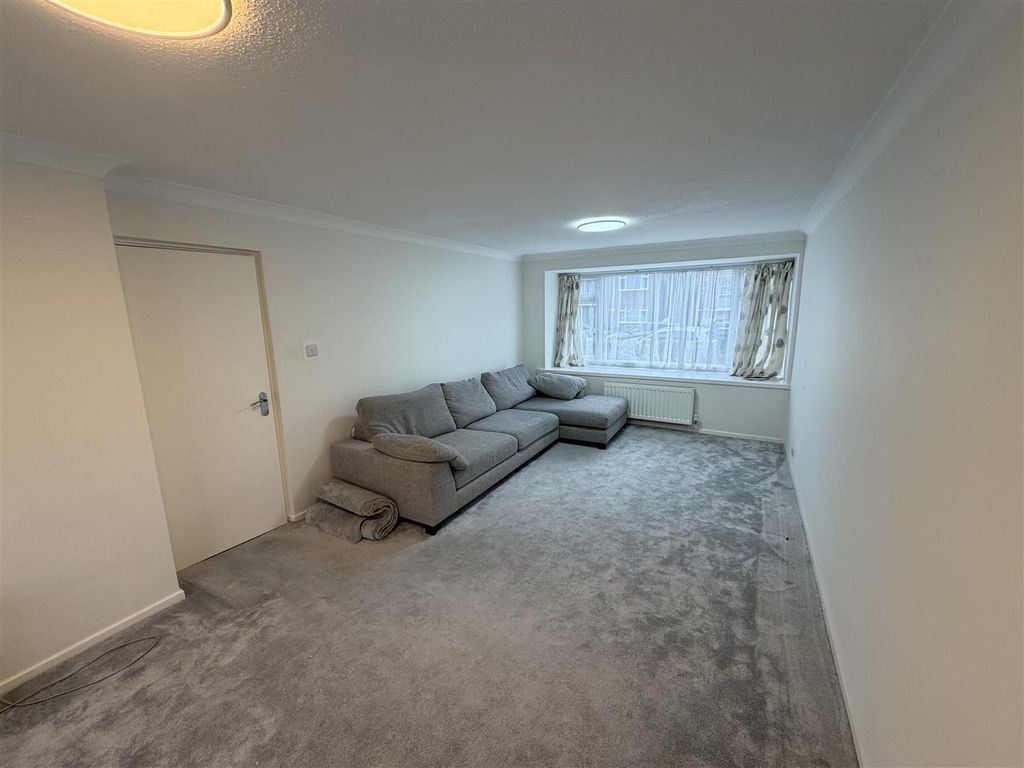 Property photo 3 of 10 Tempimagevt8Amt.Jpg