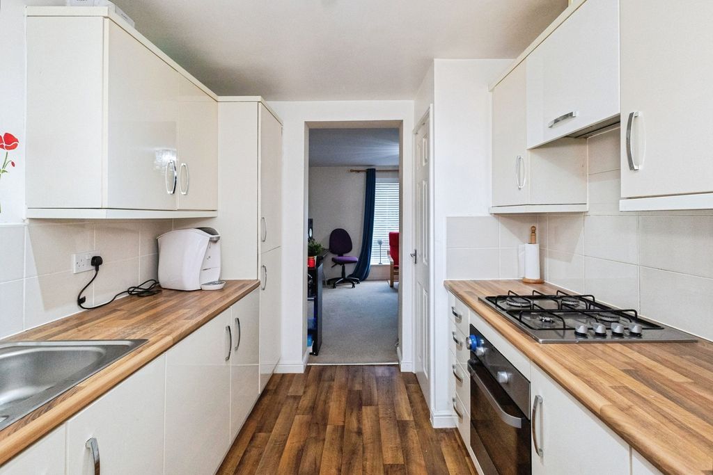 Property photo 2 of 13 Pbox-Img.Jpg