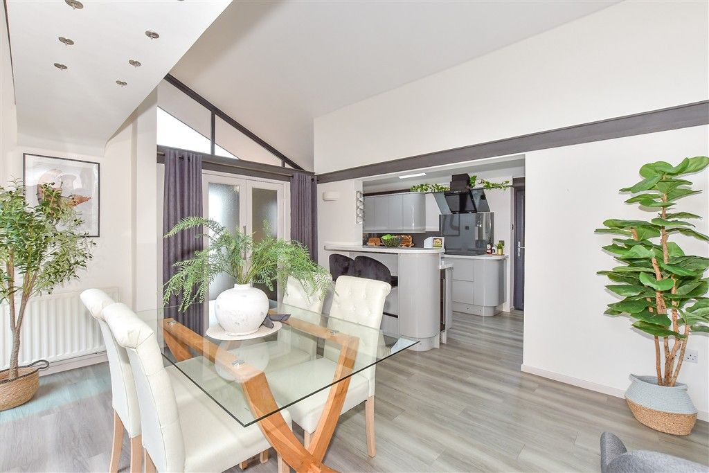 Property photo 3 of 13 Dining Area