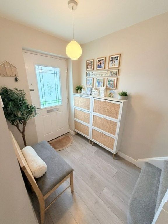 Property photo 3 of 30