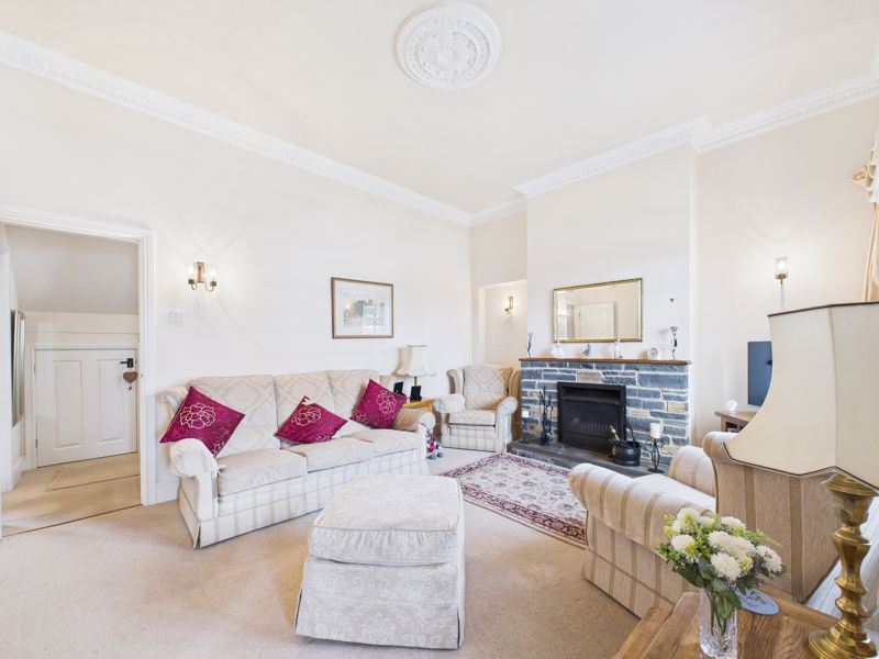 Property photo 2 of 19 Photo 6