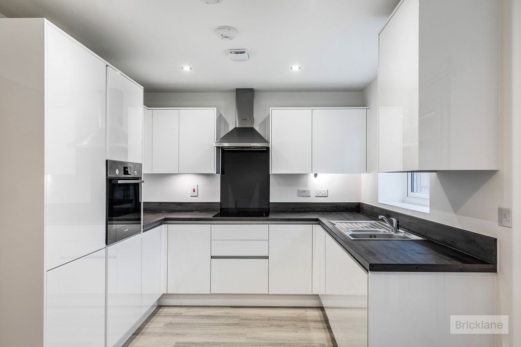 Property photo 3 of 15 View