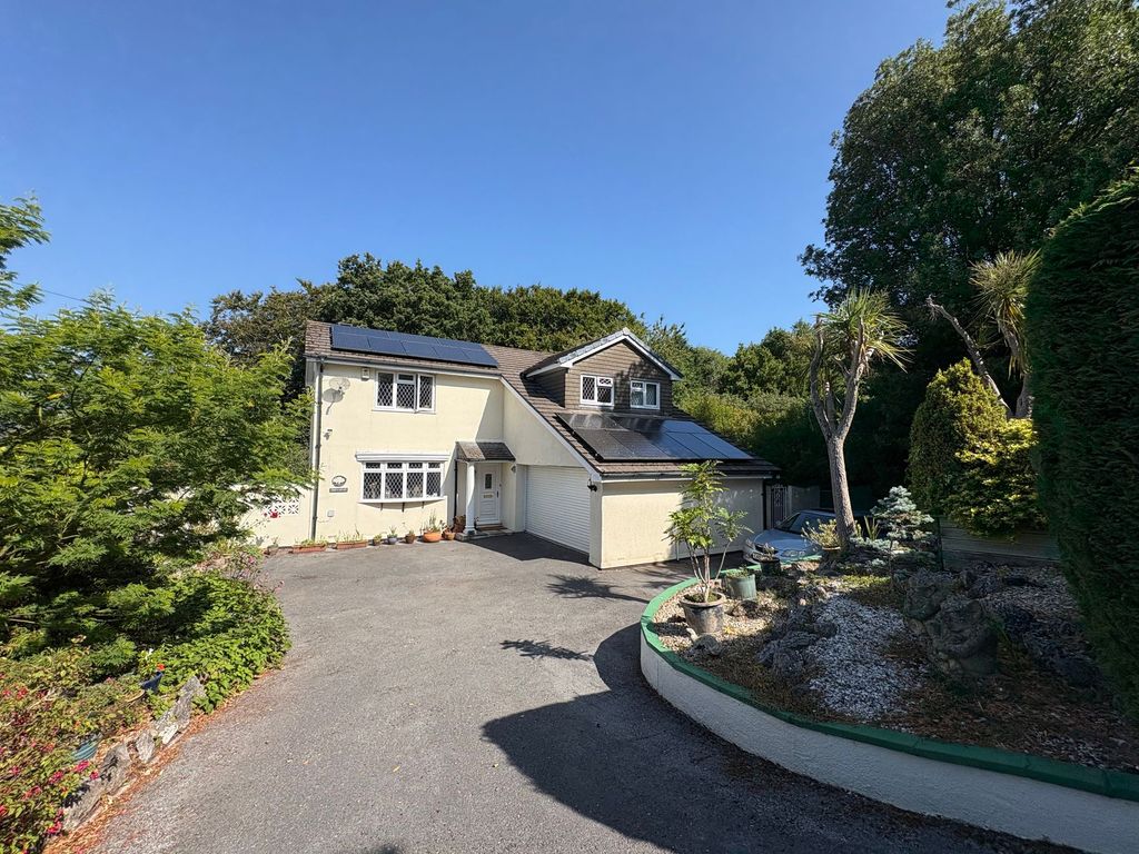 Property photo 1 of 30