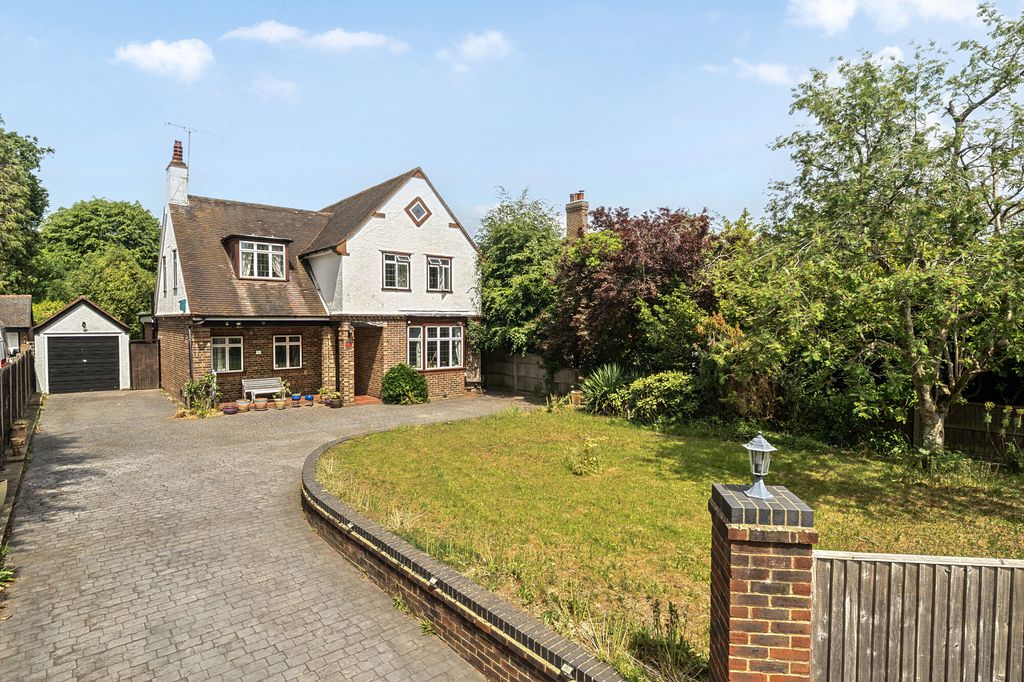 Property photo 1 of 13