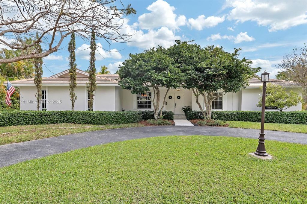 Property photo 1 of 39