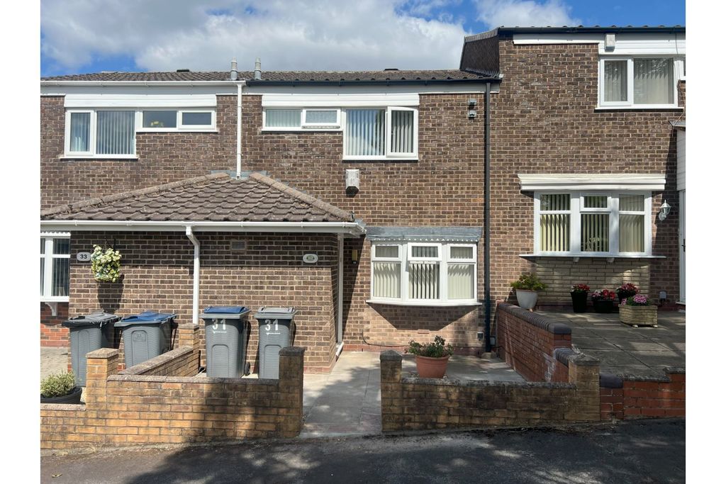 Property photo 1 of 23