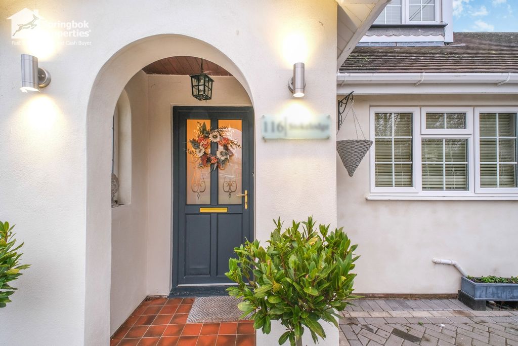 Property photo 2 of 39 Image 1