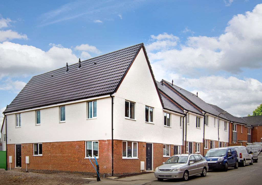 Property photo 1 of 3 Victoria Street Portolio Brochure-2