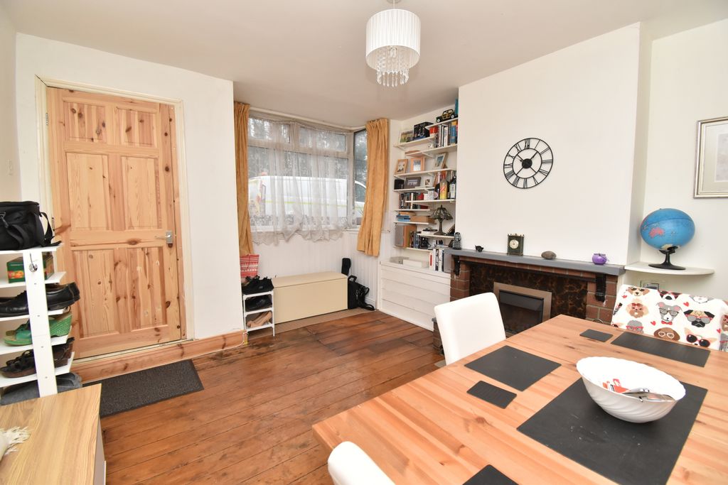 Property photo 3 of 10 Front Reception Room