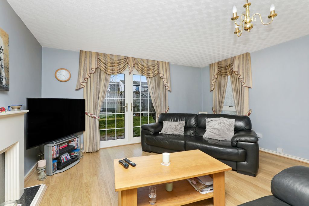 Property photo 2 of 19 Property Image 2